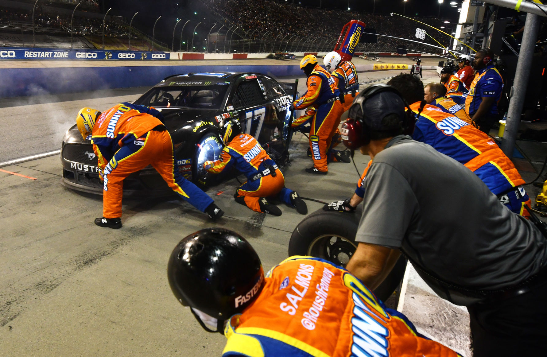 Bojangles' Southern 500